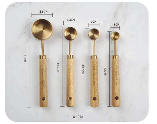 acacia wood measuring spoons